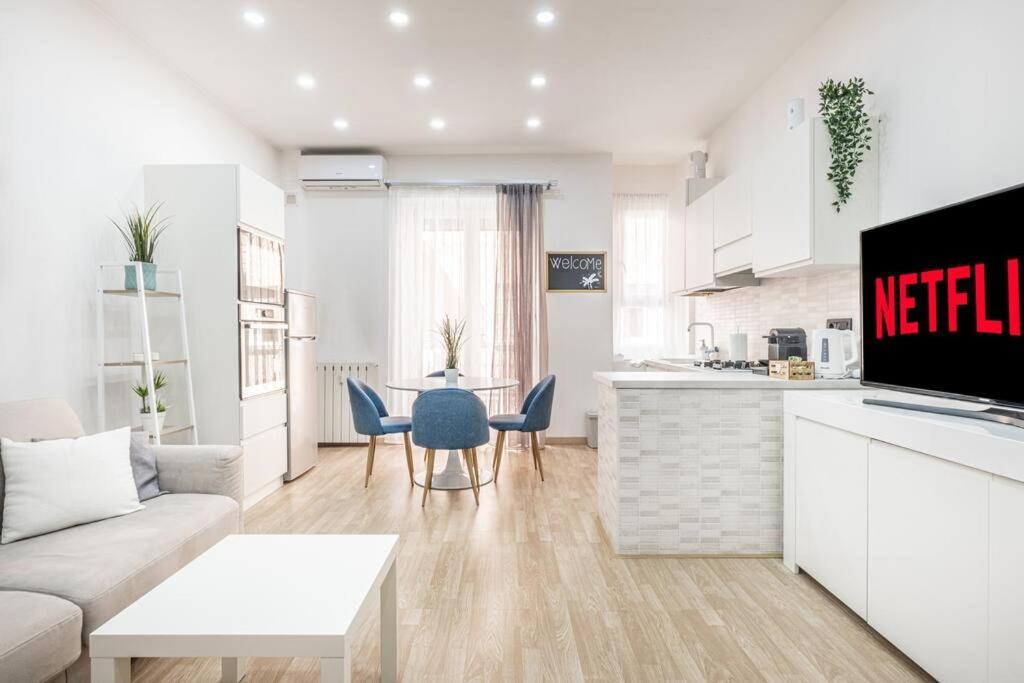 شقة ميلان  في Artistic House Navigli-Duomo Netflix & Design المظهر الخارجي الصورة